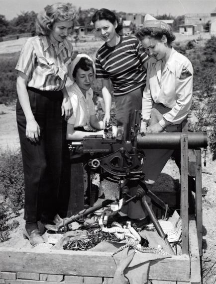 (11363) War Workers, UAW, Fort Knox, Tennessee, 1944 (11363) War Workers, UAW, Fort Knox, Tennessee, 1944