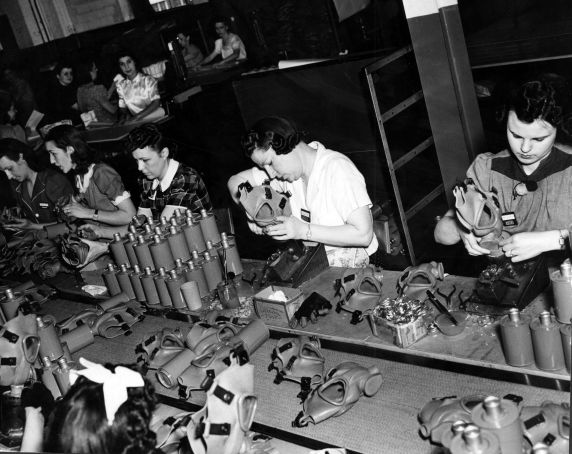 (1667) War Industry, Second World War, Eureka Gas Mask Factory, Detroit, 1941 (1667) War Industry, Second World War, Eureka Gas Mask Factory, Detroit, 1941