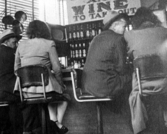 (1683) Poverty Scenes, Michigan Ave., Detroit, 1950s (1683) Poverty Scenes, Michigan Ave., Detroit, 1950s