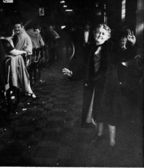 (1688) Poverty Scenes, Michigan Ave., Detroit, 1950s (1688) Poverty Scenes, Michigan Ave., Detroit, 1950s