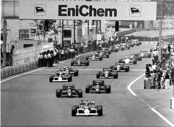 (1739) Sports, Detroit, Grand Prix, Detroit, Michigan, 1988 (1739) Sports, Detroit, Grand Prix, Detroit, Michigan, 1988