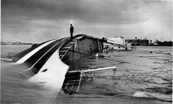 (1748) Boats, "The Montrose", Accidents, Detroit River, Michigan, 1962 (1748) Boats, "The Montrose", Accidents, Detroit River, Michigan, 1962