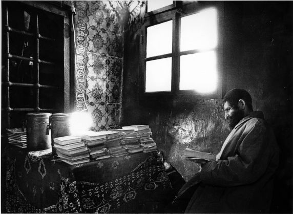 (1752) Rabbi, King David's Tomb, Jerusalem, Israel, 1978 (1752) Rabbi, King David's Tomb, Jerusalem, Israel, 1978