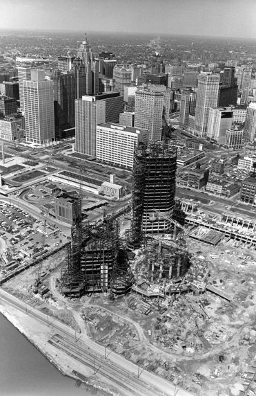 (2368) Buildings, Renaissance Center, Construction, Detroit, 1975 (2368) Buildings, Renaissance Center, Construction, Detroit, 1975