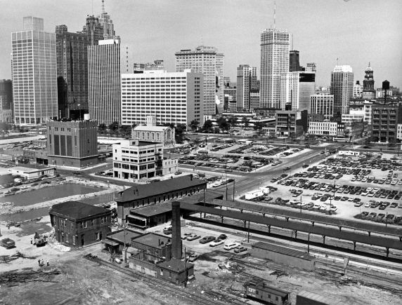 (2448) Buildings, Transportation, Trains, Grand Trunk Railroad Station, Detroit, 1973 (2448) Buildings, Transportation, Trains, Grand Trunk Railroad Station, Detroit, 1973