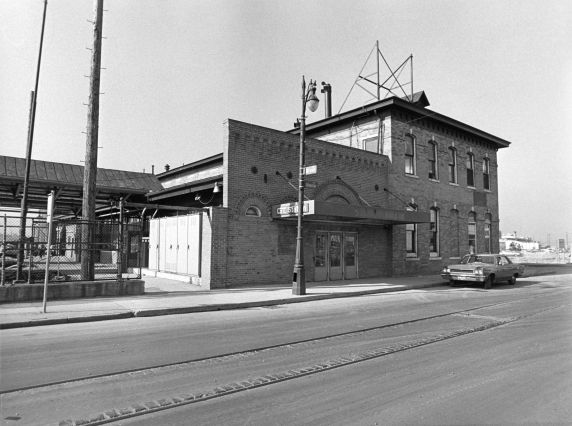 (2451) Buildings, Transportation, Trains, Grand Trunk Railroad Station, Detroit, 1973 (2451) Buildings, Transportation, Trains, Grand Trunk Railroad Station, Detroit, 1973