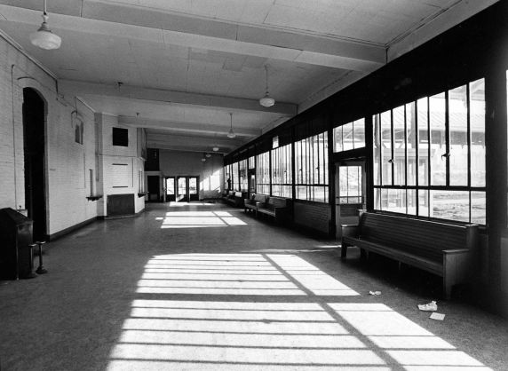 (2450) Buildings, Transportation, Trains, Grand Trunk Railroad Station, Detroit, 1973 (2450) Buildings, Transportation, Trains, Grand Trunk Railroad Station, Detroit, 1973
