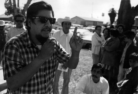 (26489) Richard Chavez, Roberts Farm Strike, 1972 (26489) Richard Chavez, Roberts Farm Strike, 1972