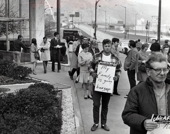 (26848) Council 13 protests (26848) Council 13 protests