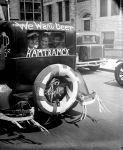 (27865) Prohibition, Demonstrations, "Beer Parade," Detroit, 1932 (27865) Prohibition, Demonstrations, "Beer Parade," Detroit, 1932