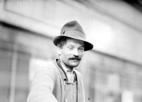 (28287) Ethnic Communities, Italian, Detroit, 1910s (28287) Ethnic Communities, Italian, Detroit, 1910s