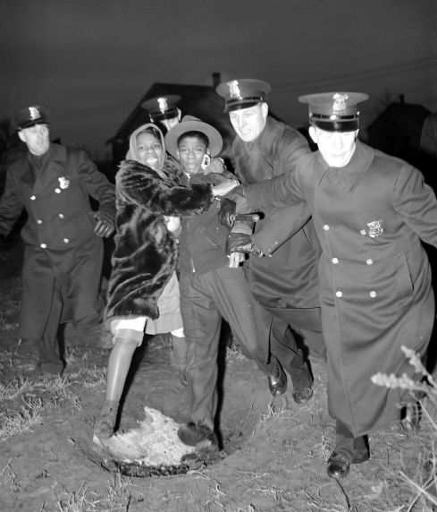 (28645) Riots, Housing, Sojourner Truth, Arrests, 1942 (28645) Riots, Housing, Sojourner Truth, Arrests, 1942
