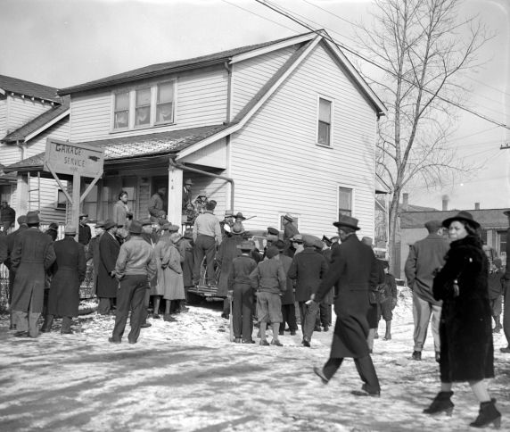 (28650) Riots, Housing, Sojourner Truth, 1942 (28650) Riots, Housing, Sojourner Truth, 1942