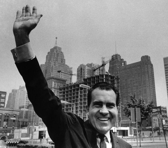 (28861) Political Campaigns, Richard Nixon, Detroit, 1968 (28861) Political Campaigns, Richard Nixon, Detroit, 1968