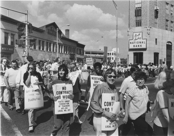 (29079) Picket Lines, Perth-Amboy Federation of Teachers (29079) Picket Lines, Perth-Amboy Federation of Teachers