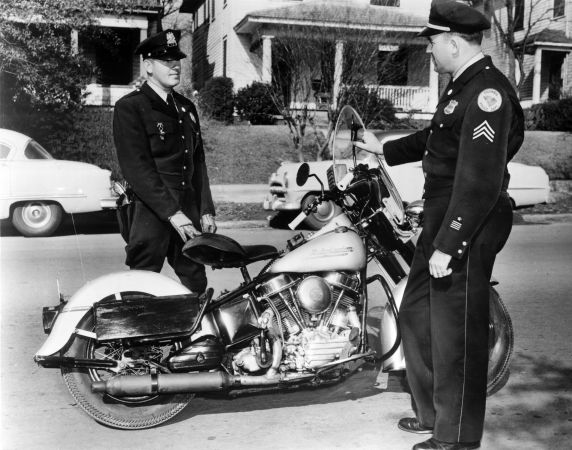 (29174) Police Officers, Columbia, 1956 (29174) Police Officers, Columbia, 1956