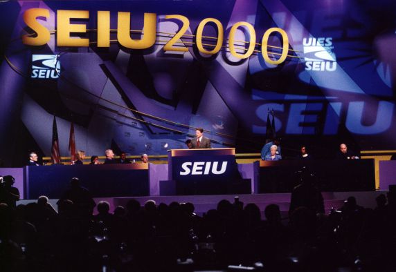 (29191) Al Gore, Executive Officers, SEIU 22nd International Convention, Pittsburgh, Pennsylvania, 2000 (29191) Al Gore, Executive Officers, SEIU 22nd International Convention, Pittsburgh, Pennsylvania, 2000