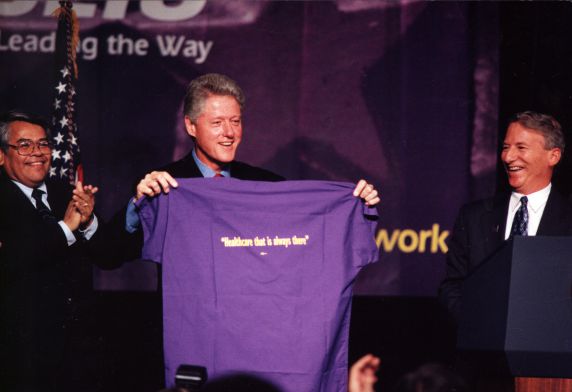 (29214) Bill Clinton, Eliseo Medina, Andy Stern, SEIU 21st International Convention, Chicago, Illinois, 1996 (29214) Bill Clinton, Eliseo Medina, Andy Stern, SEIU 21st International Convention, Chicago, Illinois, 1996
