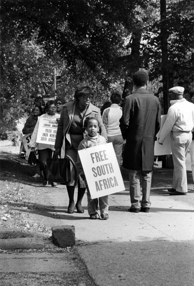 (29234) CLUW, Anti-Apartheid Demonstration, Washington, D.C. (29234) CLUW, Anti-Apartheid Demonstration, Washington, D.C.