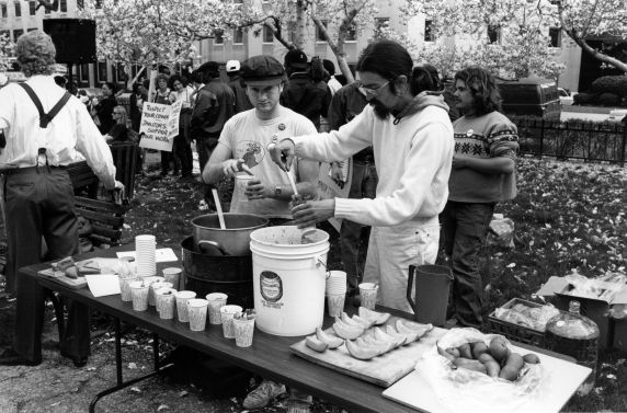 (29592) Justice For Janitors, World Bank, Demonstration, 1989 (29592) Justice For Janitors, World Bank, Demonstration, 1989