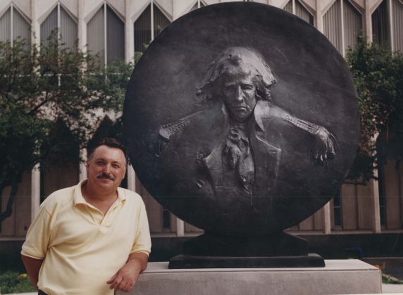 (3025) Public Art, Wayne State University, Sergio Di Guisti (3025) Public Art, Wayne State University, Sergio Di Guisti