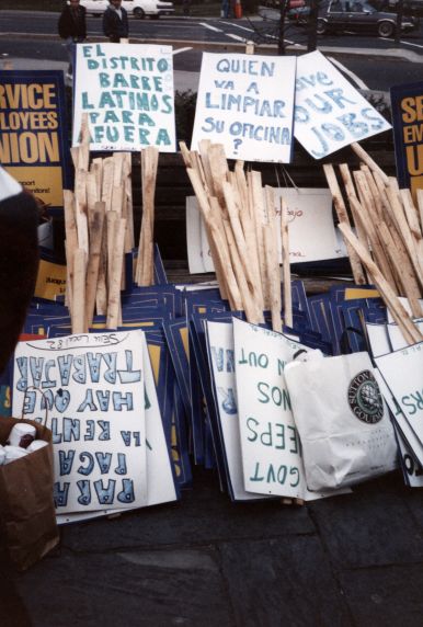 (30536) Demonstration Signs (30536) Demonstration Signs