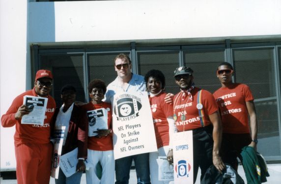 (30537) NFL Strike, Local 679, 1987 (30537) NFL Strike, Local 679, 1987