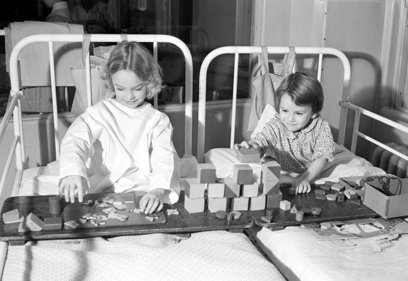 (30454) Health Care, Children's Hospital, 1940 (30454) Health Care, Children's Hospital, 1940