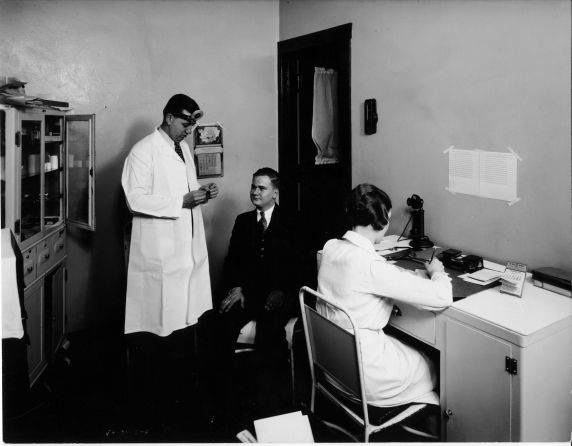 (6705) Medical Center, Interiors, 1935 (6705) Medical Center, Interiors, 1935