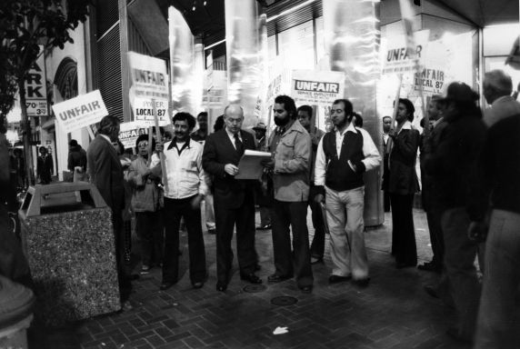 (7159) Local 87, John Sweeney, Pickets, San Francisco Community College, 1980 (7159) Local 87, John Sweeney, Pickets, San Francisco Community College, 1980
