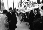 (7517) Chicago clerical workers picket (7517) Chicago clerical workers picket