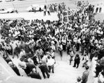 (7578) Strikers question Atlanta mayor (7578) Strikers question Atlanta mayor