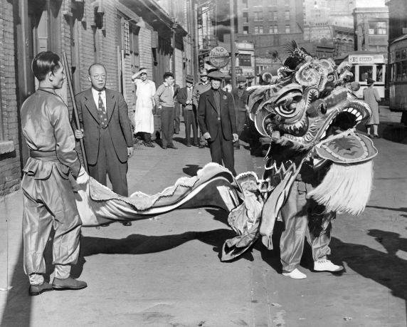 (7821) Ethnic Communities, Chinese, Celebrations, Chinatown, Detroit, 1943 (7821) Ethnic Communities, Chinese, Celebrations, Chinatown, Detroit, 1943
