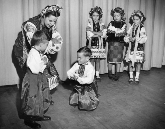 (DN_7854) Ethnic Communities, Ukrainian, Dancers, Costumes, Children, 1954 (DN_7854) Ethnic Communities, Ukrainian, Dancers, Costumes, Children, 1954