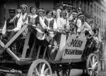 (DN_79569) Ethnic Communities, Polish, Celebrations, Weddings, Parades, 1920 (DN_79569) Ethnic Communities, Polish, Celebrations, Weddings, Parades, 1920