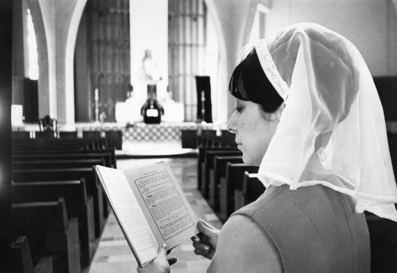 (79821) Ethnic Communities, Armenian, Religious Traditions, 1967 (79821) Ethnic Communities, Armenian, Religious Traditions, 1967