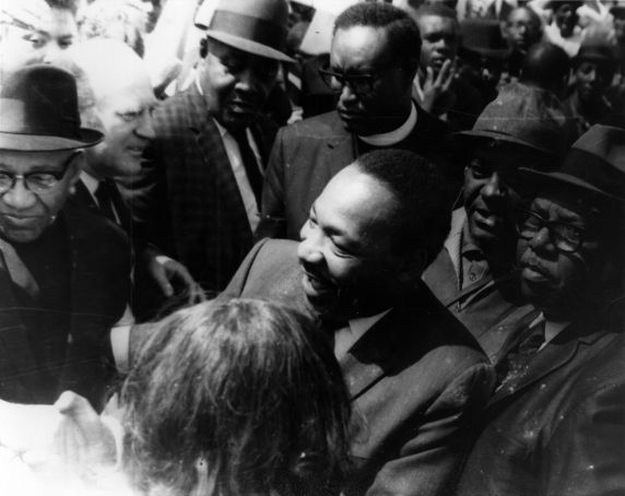(8888) King in Memphis (8888) King in Memphis