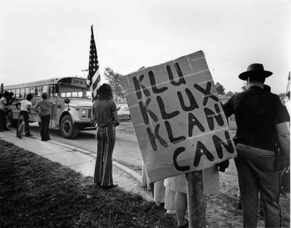 (9801) Demonstrations, Segregation, Busing, Pontiac, Michigan, 1971 (9801) Demonstrations, Segregation, Busing, Pontiac, Michigan, 1971