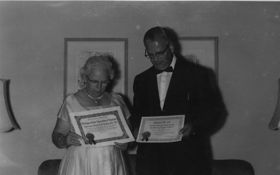 (11889) Jane Rehberg & Archie Allen (11889) Jane Rehberg & Archie Allen
