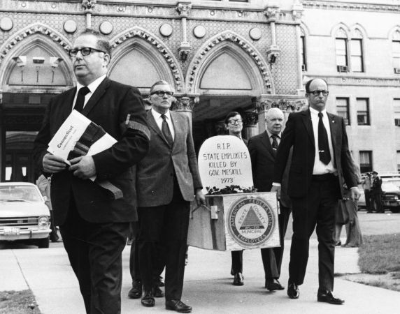 (7690) Connecticut Council 16 cost of living protest (7690) Connecticut Council 16 cost of living protest