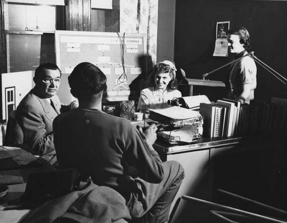 Crowded conditions, offices, Detroit, Michigan Crowded conditions, offices, Detroit, Michigan