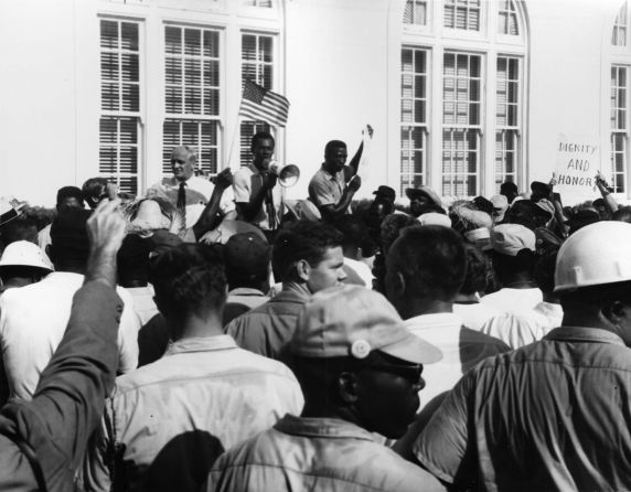 (7629) Miami Beach organizational strike (7629) Miami Beach organizational strike